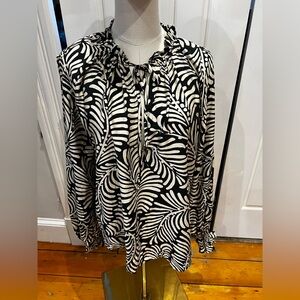 H&M Black and White Patterned Blouse